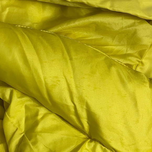 Women Winter Hooded Quilted Light Portable Down Coat Yellow Outerwear Size S/M - Picture 14 of 16